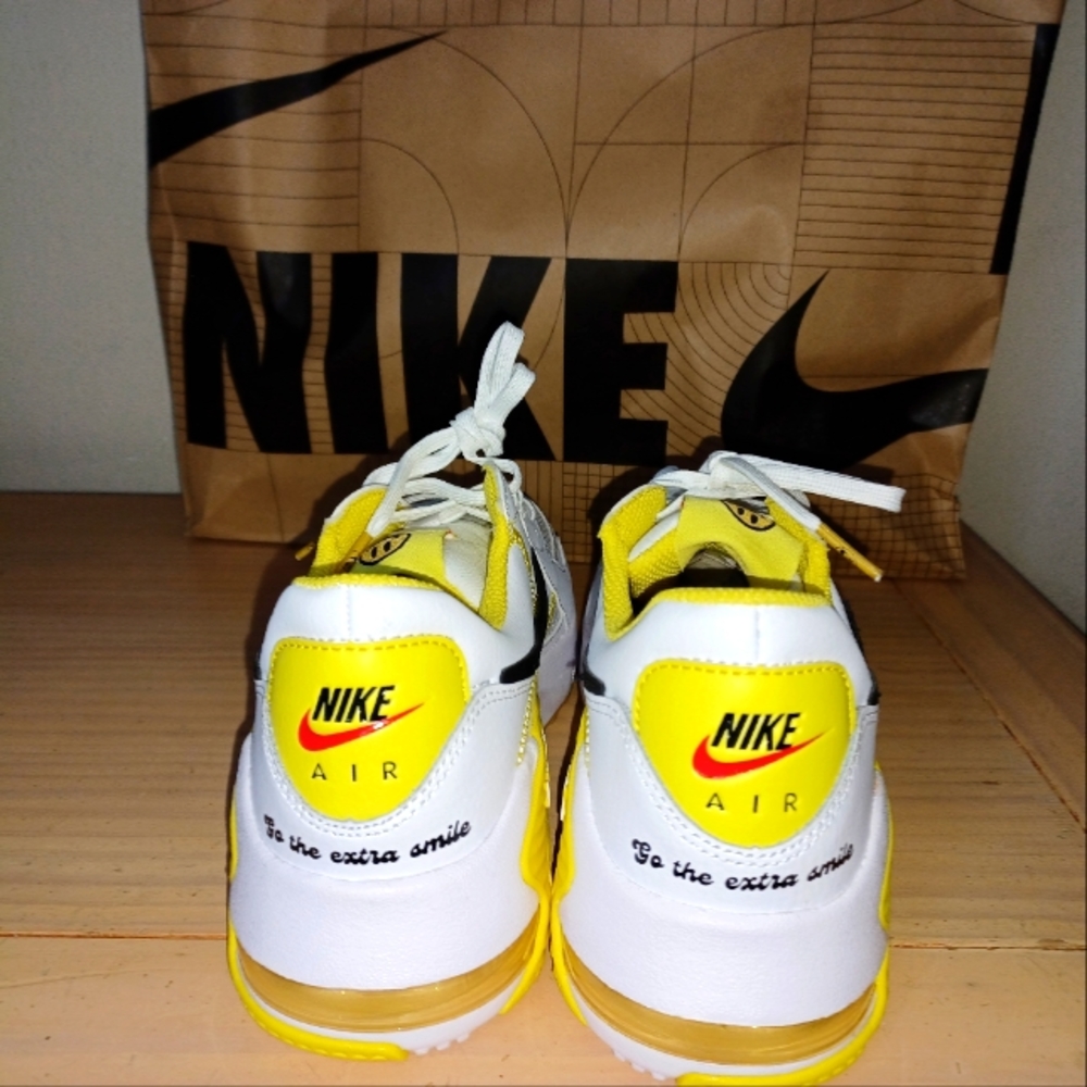 Womens Nike Air Max Excee